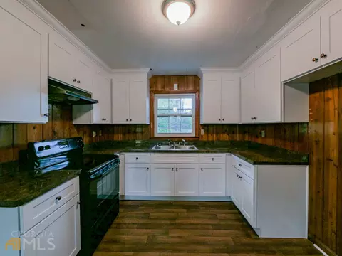 1958 Pinecrest Dr, Morrow, GA 30260 photo 7
