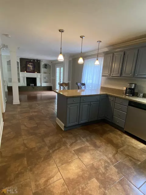 145 Hazel Way, Lagrange, GA 30241 photo 8