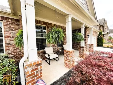 2011 W Hampton Dr, Canton, GA 30115 photo 4