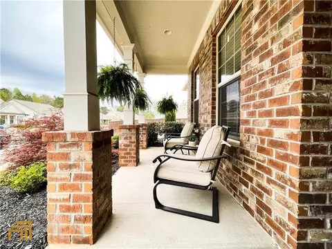 2011 W Hampton Dr, Canton, GA 30115 photo 5