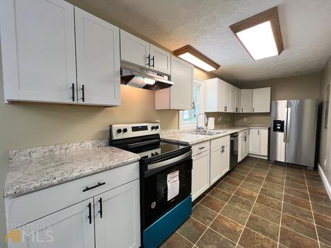 205 Huff Ave, Cornelia, GA 30531 photo 6