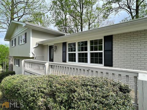 205 Huff Ave, Cornelia, GA 30531 photo 2