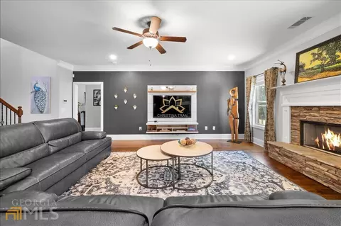 842 Heritage Post Ln, Grayson, GA 30017 photo 16