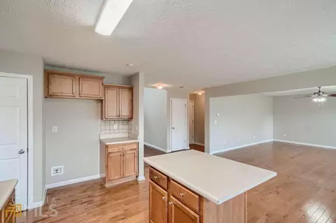 145 Natalie Ct, Covington, GA 30016 photo 10