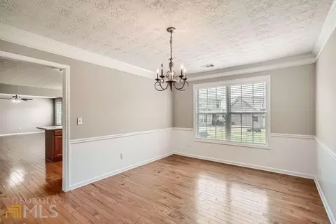 145 Natalie Ct, Covington, GA 30016 photo 6