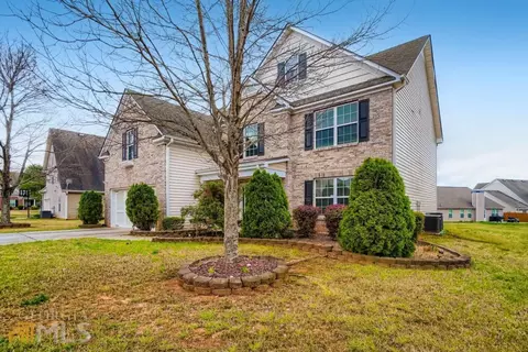 145 Natalie Ct, Covington, GA 30016 photo 2