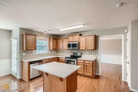 145 Natalie Ct, Covington, GA 30016 photo 8