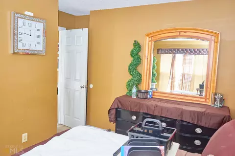 6746 Biscayne Blvd, Rex, GA 30273 photo 15