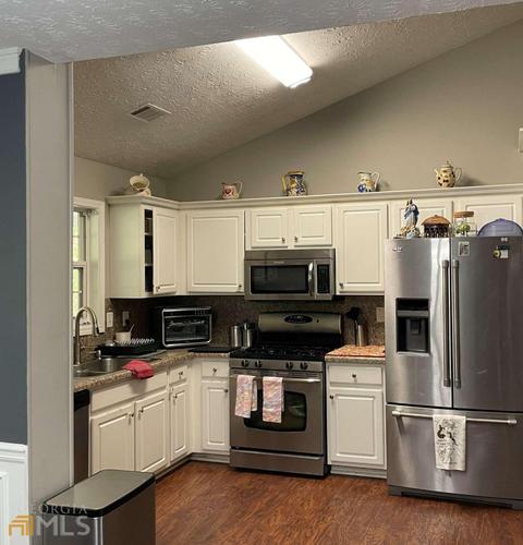 2035 Patrick Mill Pl, Buford, GA 30518 photo 10