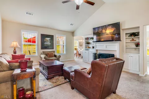 1806 Maxey Ln, Winder, GA 30680 photo 4