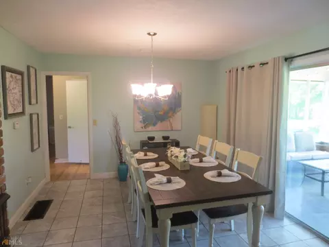 203 Hackamore Ln, Warner Robins, GA 31088 photo 3