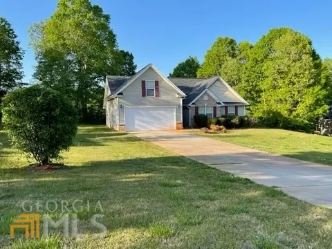 45 Darvin Ct, Covington, GA 30016 photo 2