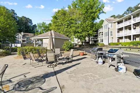 1107 Berkeley Woods Dr, Duluth, GA 30096 photo 22
