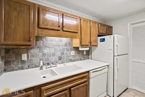 1107 Berkeley Woods Dr, Duluth, GA 30096 photo 15