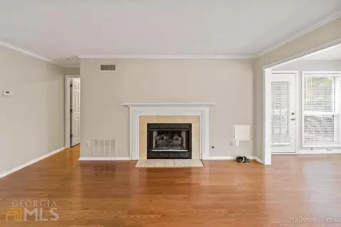 1107 Berkeley Woods Dr, Duluth, GA 30096 photo 5