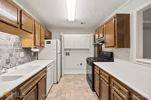 1107 Berkeley Woods Dr, Duluth, GA 30096 photo 10