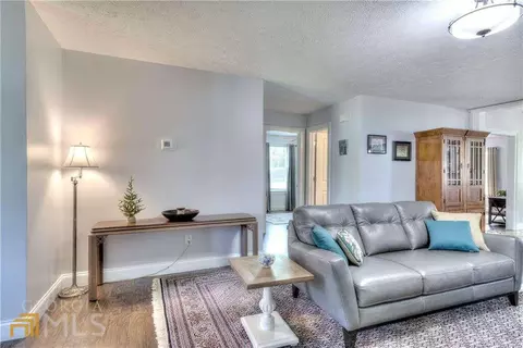 1075 Mcentyre Loop SE, Calhoun, GA 30701 photo 9