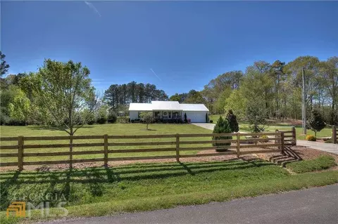 1075 Mcentyre Loop SE, Calhoun, GA 30701 photo 2