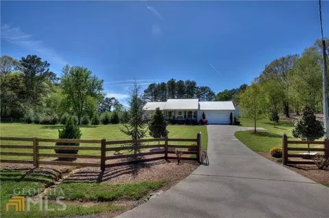 1075 Mcentyre Loop SE, Calhoun, GA 30701 photo 1
