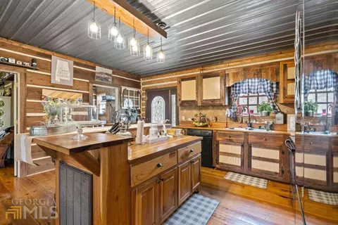 876 Covington Bridge Rd SE, Fairmount, GA 30139 photo 18