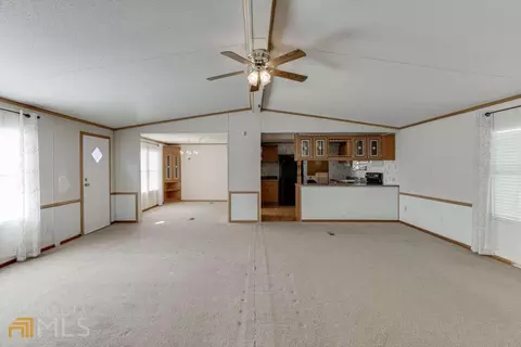 428 Graystone Dr, Winder, GA 30680 photo 6