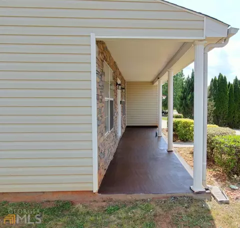 20 Middleton Dr, Covington, GA 30016 photo 3