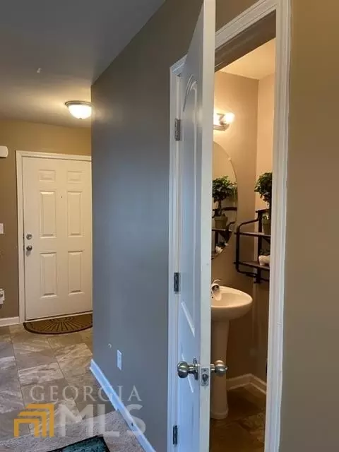 10 Heaton Cir, Covington, GA 30016 photo 9