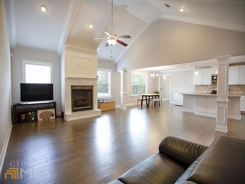 372 Linman Dr, Lagrange, GA 30241 photo 6