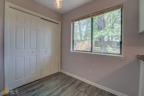 3957 Springleaf Dr, Stone Mountain, GA 30083 photo 10