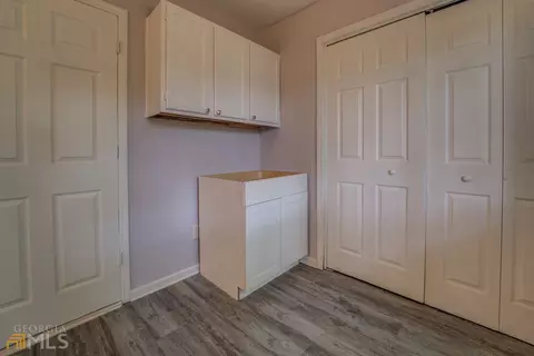 3957 Springleaf Dr, Stone Mountain, GA 30083 photo 9