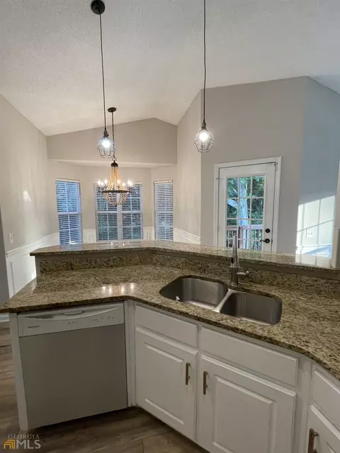 810 Custom Ln, Winder, GA 30680 photo 25