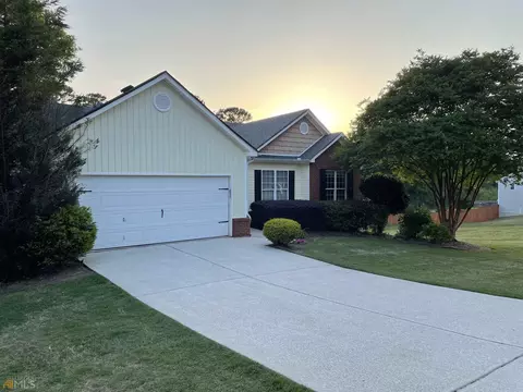 810 Custom Ln, Winder, GA 30680 photo 3