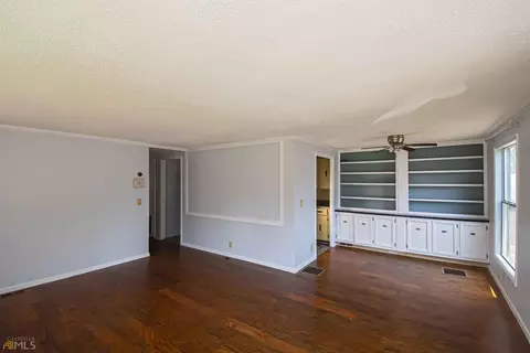 293 Windy Ln, Jackson, GA 30233 photo 8