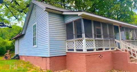 810 Monroe St, Lagrange, GA 30240 photo 2