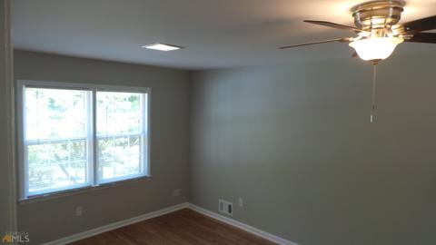 1005 Skylark Dr, Morrow, GA 30260 photo 15