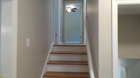 1005 Skylark Dr, Morrow, GA 30260 photo 11