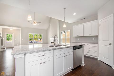 200 Grace Ct, Lagrange, GA 30241 photo 10