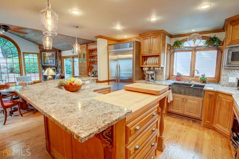 4823 Riveredge Dr, Peachtree Corners, GA 30096 photo 17