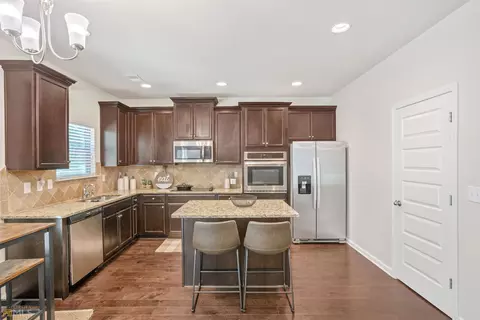 121 Escalade Dr, Mcdonough, GA 30253 photo 6