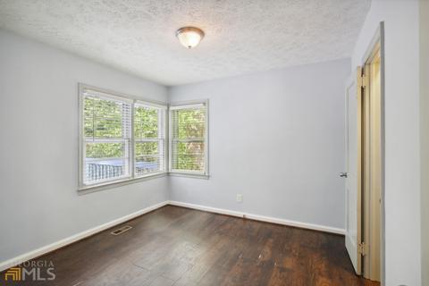 4084 W Johnson Cir, Chamblee, GA 30341 photo 18