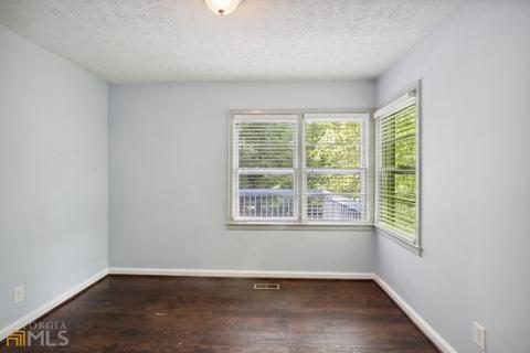 4084 W Johnson Cir, Chamblee, GA 30341 photo 19