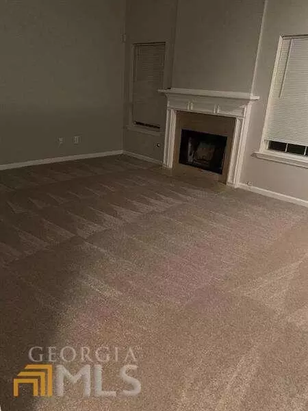 10701 Paladin Dr, Hampton, GA 30228 photo 6
