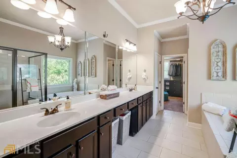 2955 Perimeter Cir, Buford, GA 30519 photo 19