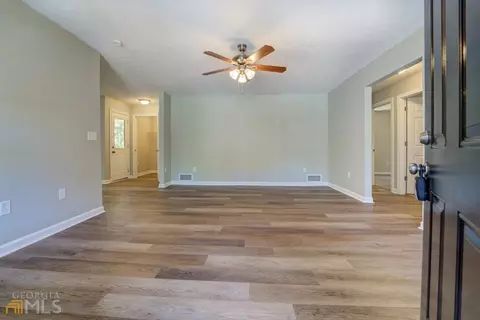70 River North Ct, Covington, GA 30016 photo 2