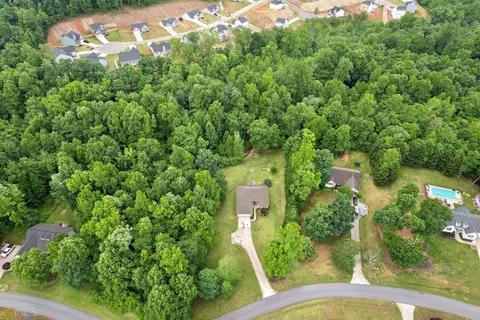 160 Silverwood Dr, Cornelia, GA 30531 photo 4