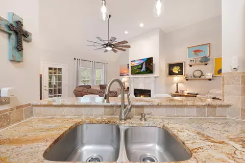 160 Silverwood Dr, Cornelia, GA 30531 photo 35