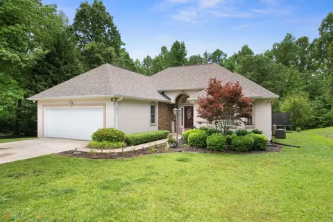 160 Silverwood Dr, Cornelia, GA 30531 photo 2