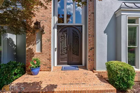 112 Riverview Dr, Suwanee, GA 30024 photo 4
