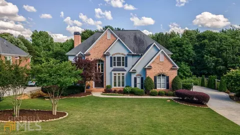 112 Riverview Dr, Suwanee, GA 30024 photo 1