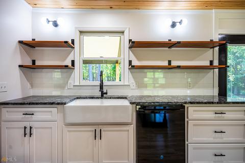 226 Sivell Rd, Lagrange, GA 30241 photo 4